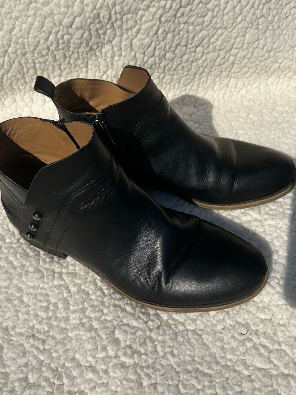 Franco Sarto Women’s Black Leather Ankle Booties Boots